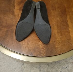 Bandolino black suede wedge shoe size 8